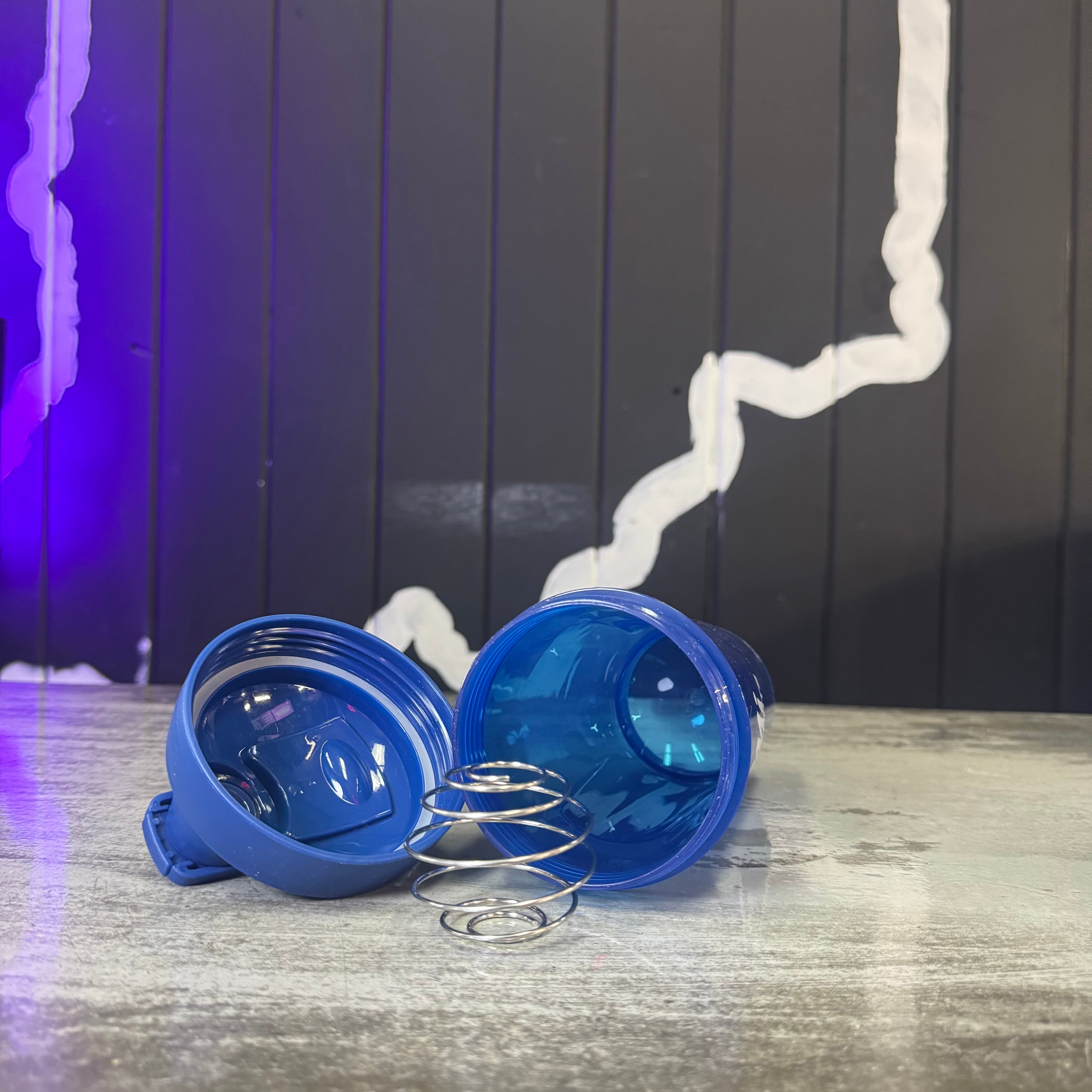 VMI | Shaker Cup | Transparent Blue