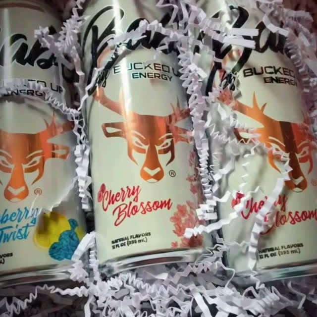 Babe By Bucked Up | Perfect Shaker Cup | - In Action | Nutrastop
