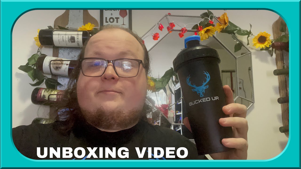 Bucked Up | Perfect Shaker Bottle - In Action | Nutrastop